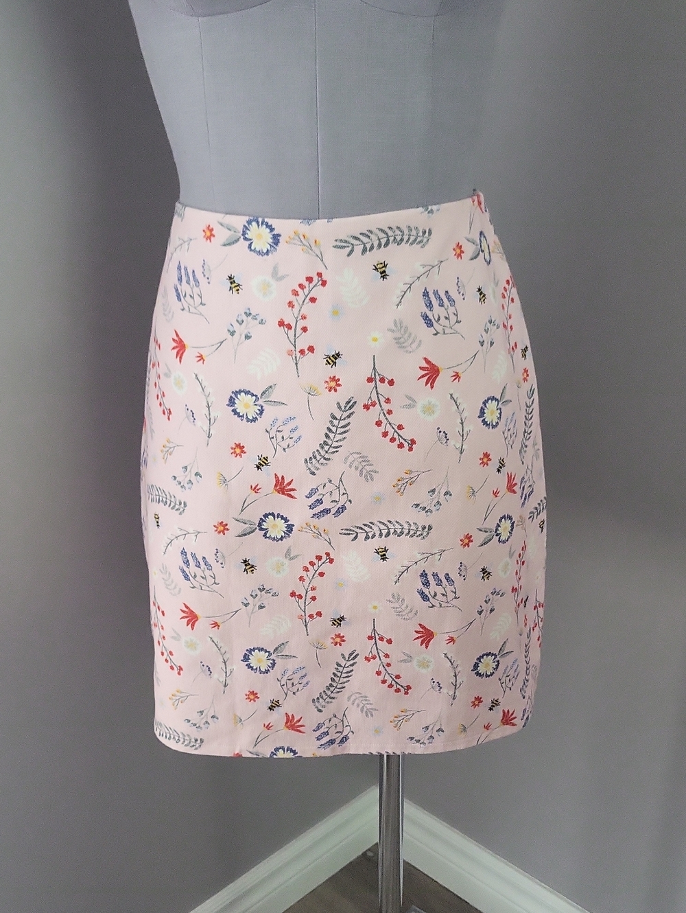 TWIK Simons Pink Floral Print Mini Skirt